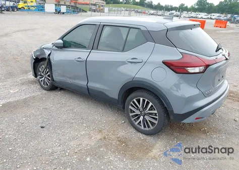2021 Nissan Kicks Sv Xtronic Cvt z USA, uszkodzony, nr VIN 3N1CP5CV9ML470424